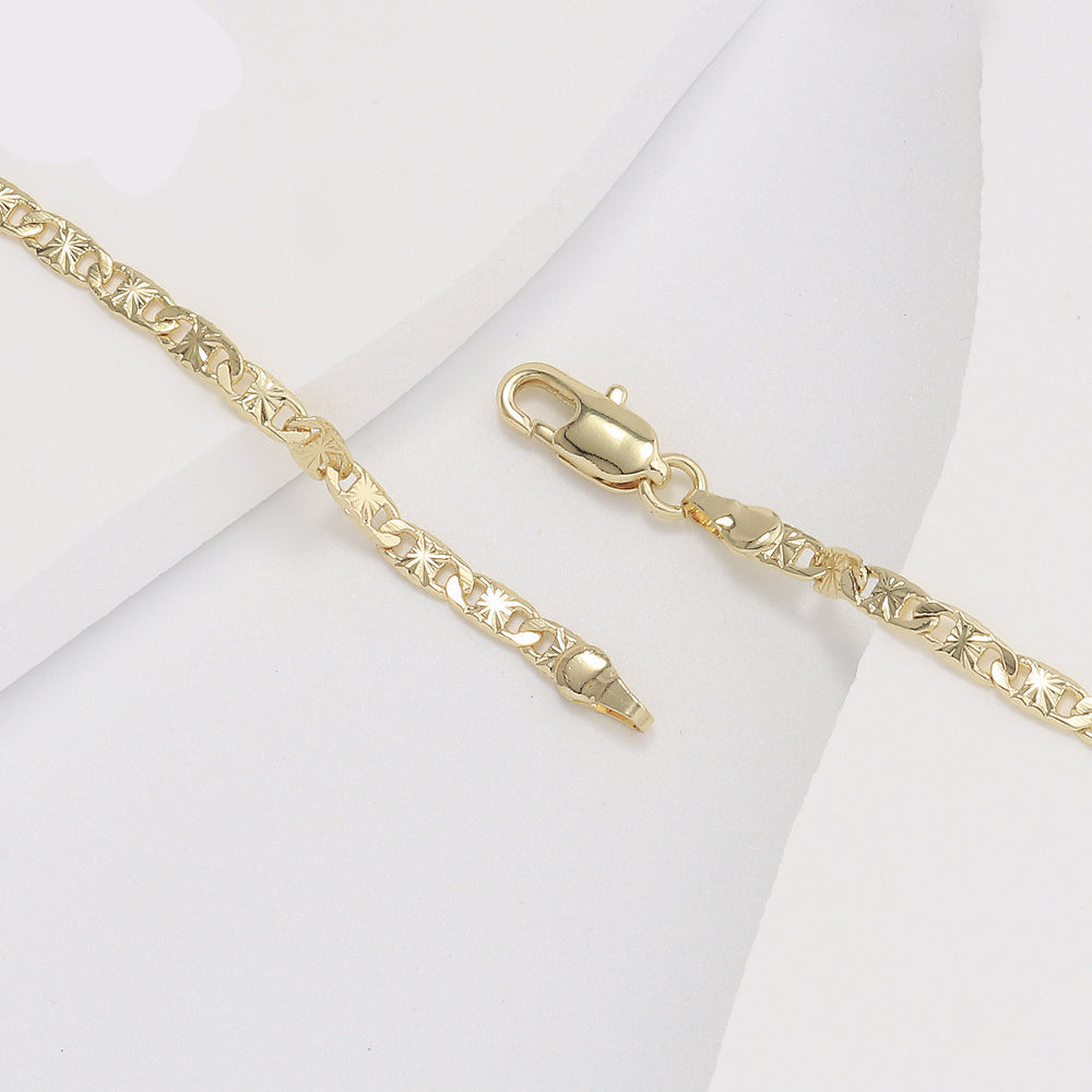 Engraved Gucci Link Chain