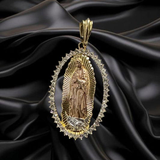 Divina Protección Collection - Reina de Tres