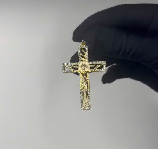 El Santo Cross Pendant