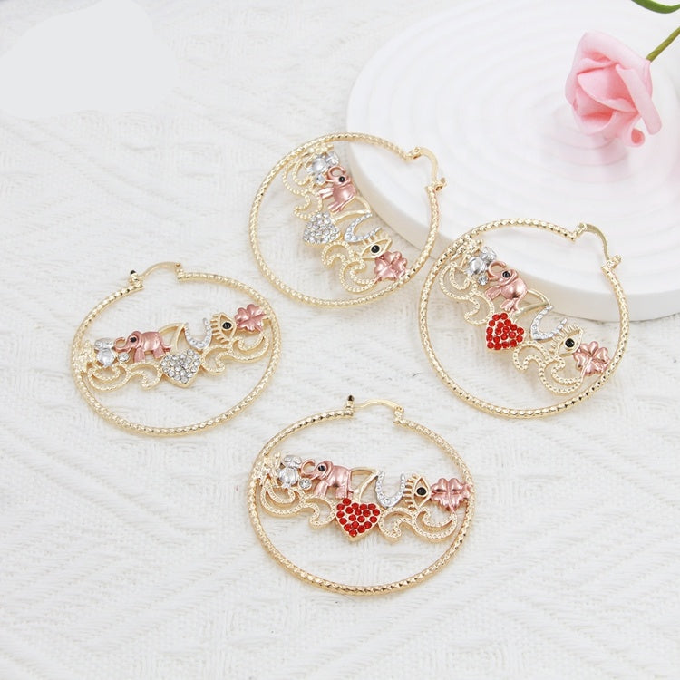 Divina Pendiente Collection - Lucky Charm Hoop Earrings